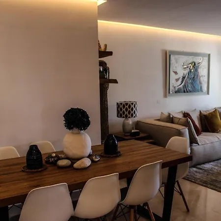 Wonderful Flat In The Centre Of Puerto Banus Marbella