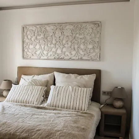 Apartment Wonderful Flat In The Centre Of Puerto Banus Marbella